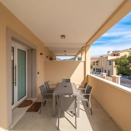 A & L T * Golfo Aranci